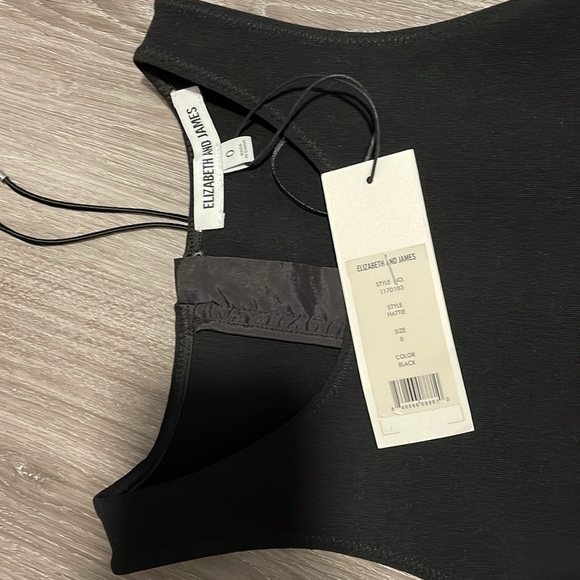 Brand new Elizabeth and James Hattie mini dress US size0 - Picture 2 of 5